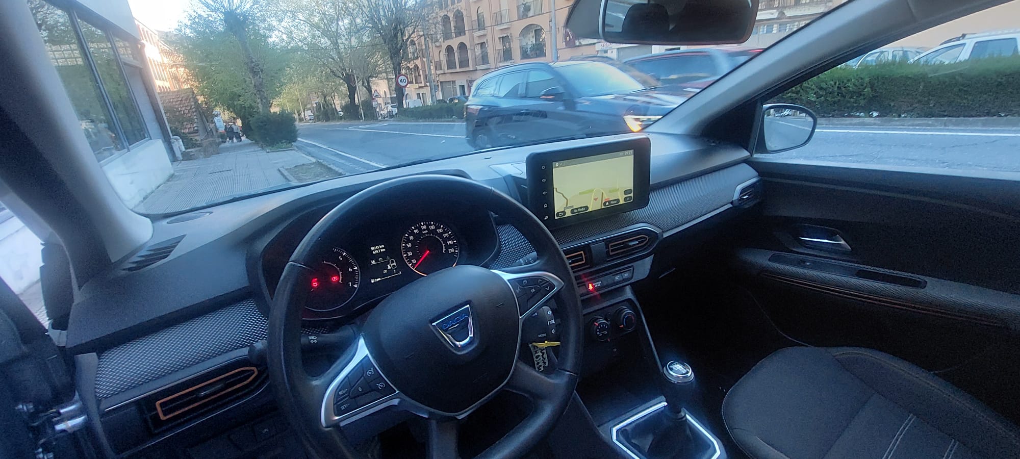 Dacia Sandero 1.0 100cv glp miniatura 6